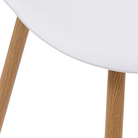 Chaise en polypropylène blanc