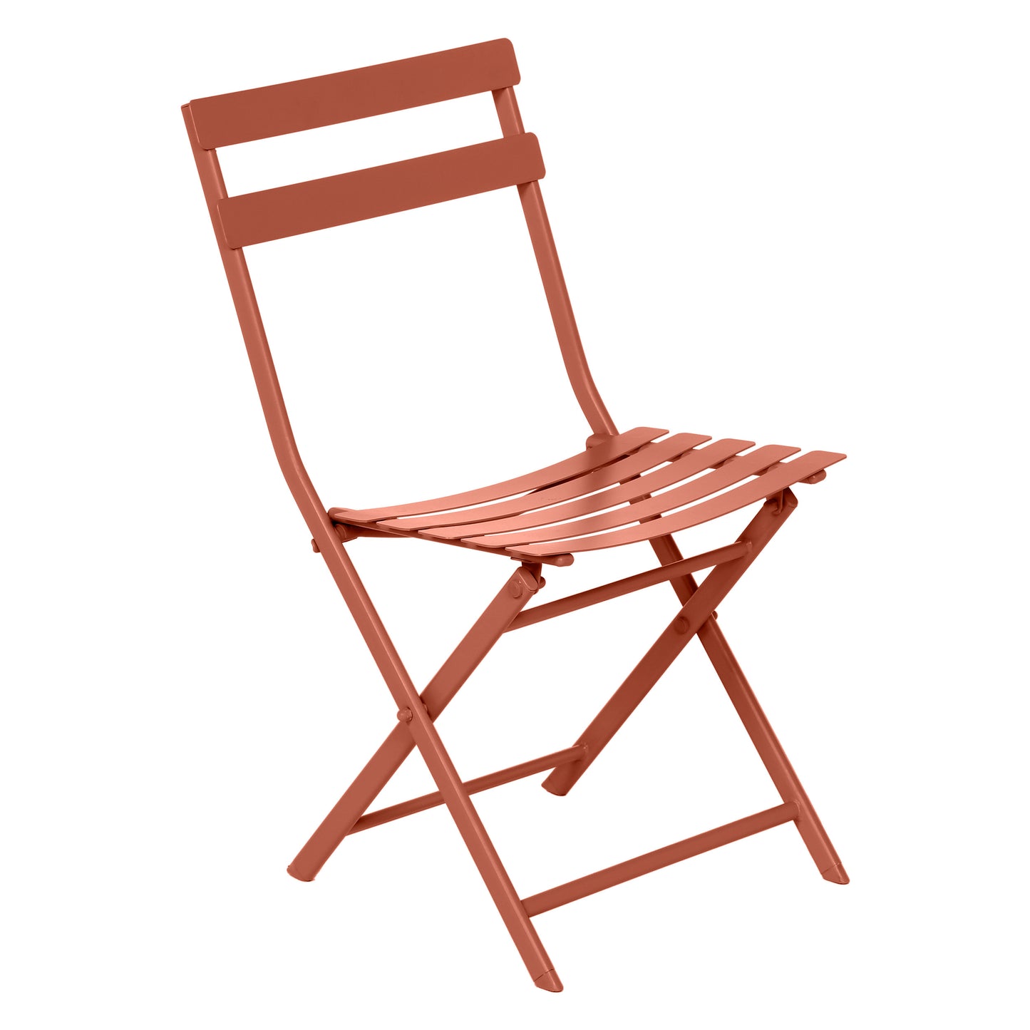 Chaise pliante terracotta au style contemporain, idéale pour aménager un balcon, une terrasse ou un espace repas extérieur avec les solutions d’aménagement personnalisées Les Compositeurs.