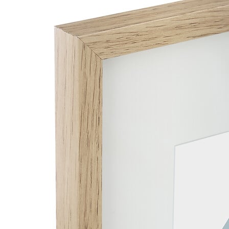 Cadre photo 40 x 50 cm naturel en display