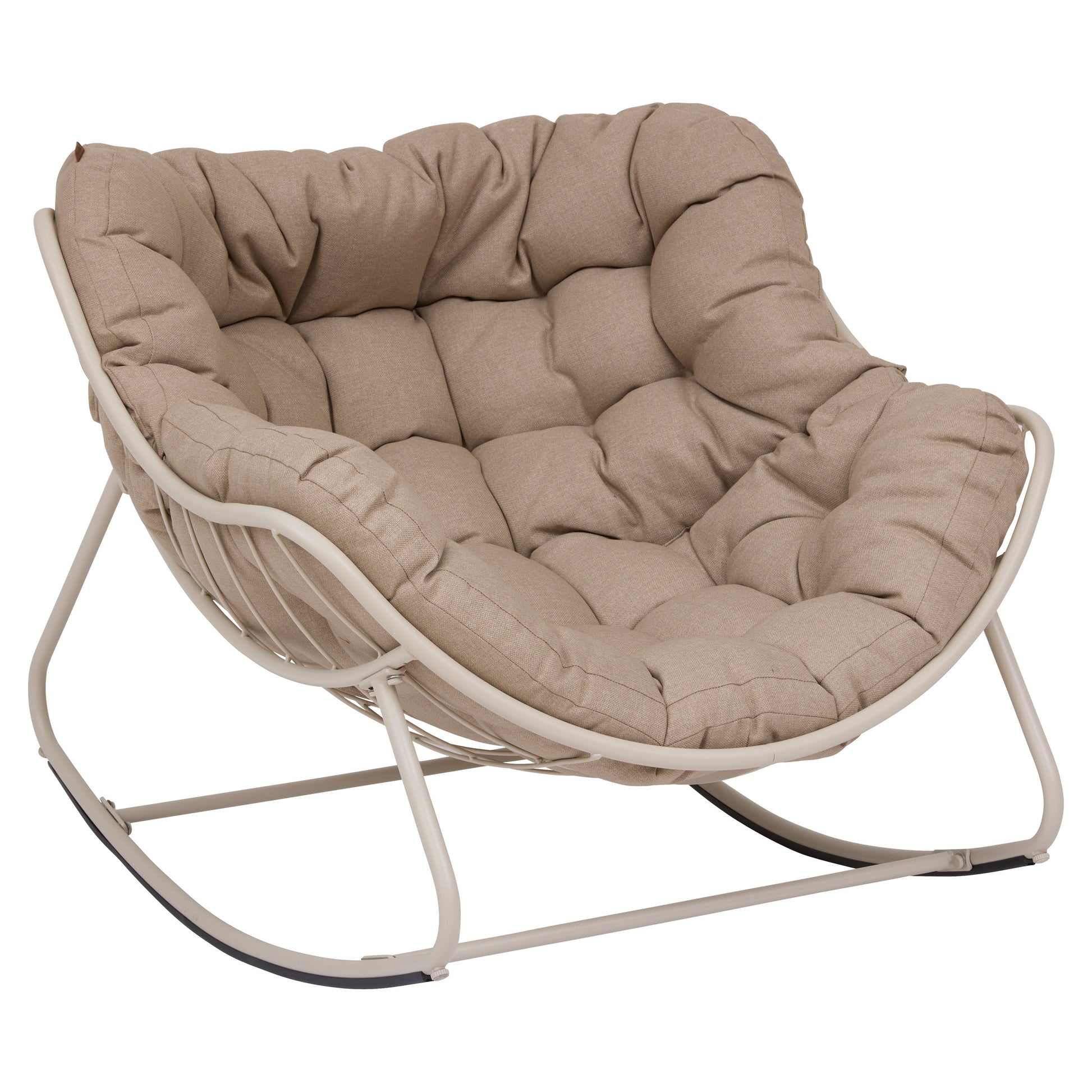 Fauteuil relax d’extérieur au design cocon avec coussin généreux, sélectionné par Les Compositeurs pour créer un espace détente confortable et chaleureux sur une terrasse ou un balcon aménagé.